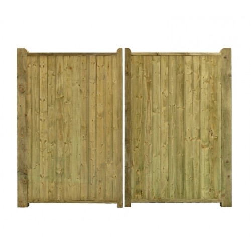 Fortress Wooden Tall Double Gates 18m High